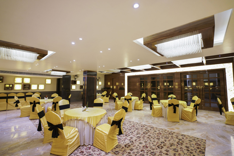 Food & Drinks 5, Hotel Indo Prime, Jaipur