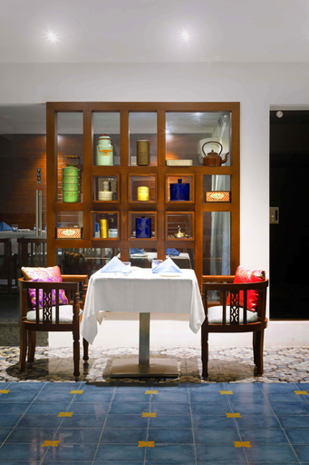 Others 5, Regenta Central Deccan, Chennai