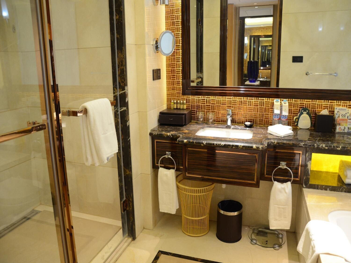 Bathroom 5, Jin Jiang MingCheng Hotel, Yancheng