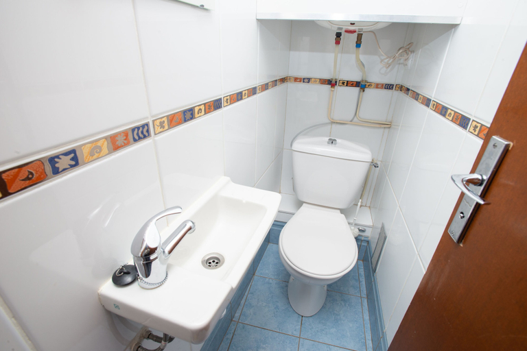 Bathroom 2, Apartamentos Pie de Pistas Mikka., Pyrénées-Orientales