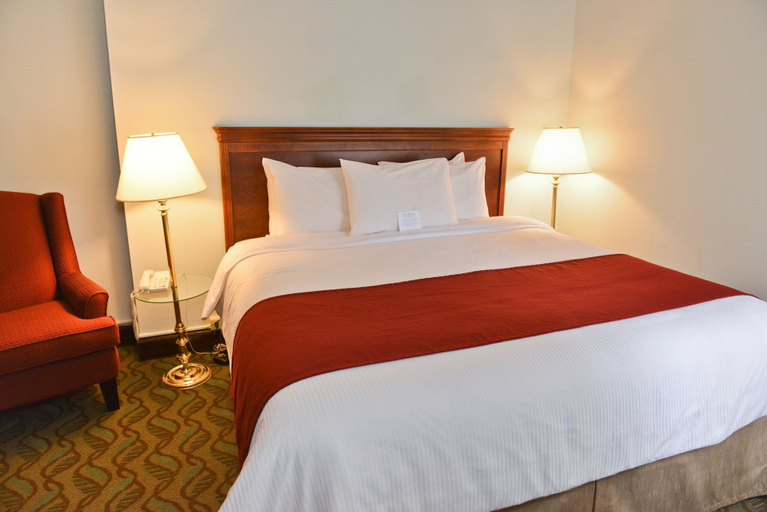 Bedroom 3, Penn Wells Historic Hotel, Tioga
