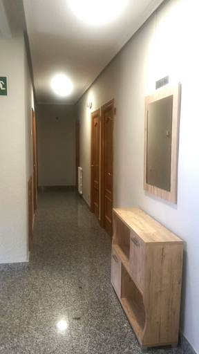 Others 5, Hostal Soto, León