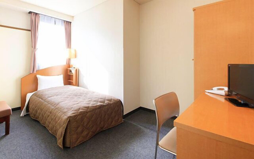 Bedroom 2, Chofu Urban Hotel, Fuchū