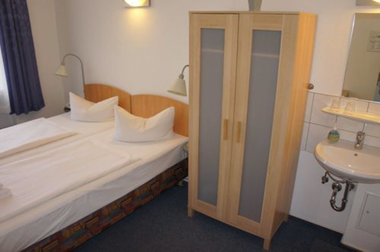 Bedroom 4, Hotel Seifert Berlin am Kurfürstendamm, Berlin