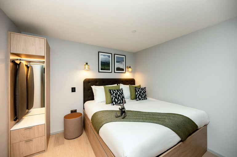 Bedroom 3, Wilde Aparthotels, London, Aldgate Tower Bridge, London
