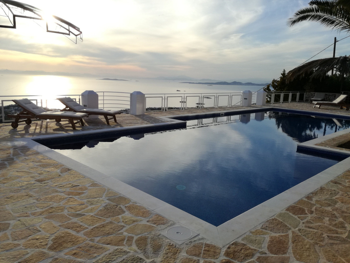Sport & Beauty 3, Infinity Blue Suites, Attica