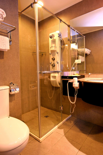 Bathroom 3, Chi Meng Rou Holiday Villa, Miaoli