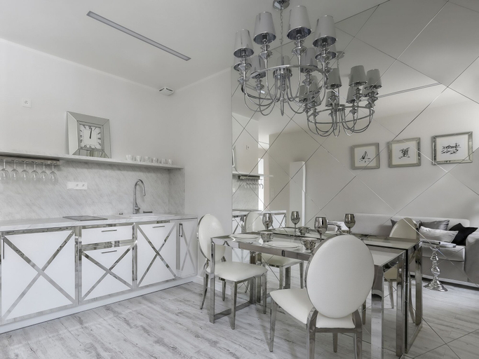 Food & Drinks 5, Sweet Suite Apart, Gdańsk City