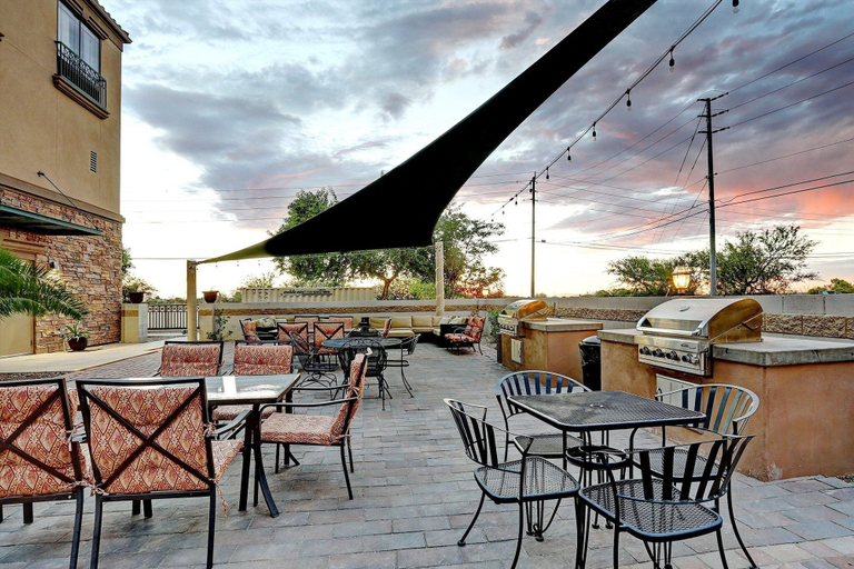 Food & Drinks 5, GreenTree Inn & Suites Florence, Pinal