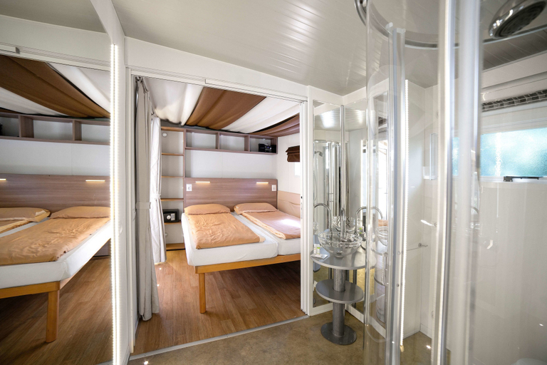 Bedroom 4, Vacanze Camping Boutique, Brescia