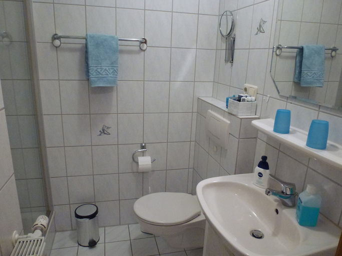 Bathroom, Ferienwohnung Sauerlandblick, Waldeck-Frankenberg