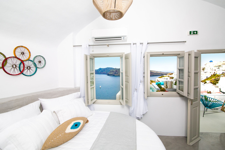 Bedroom 4, Kaleidoscope Cave Houses Oia, South Aegean