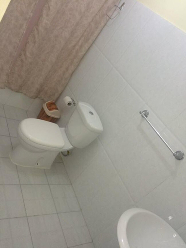 Bathroom 3, Pensão Motel Sodade