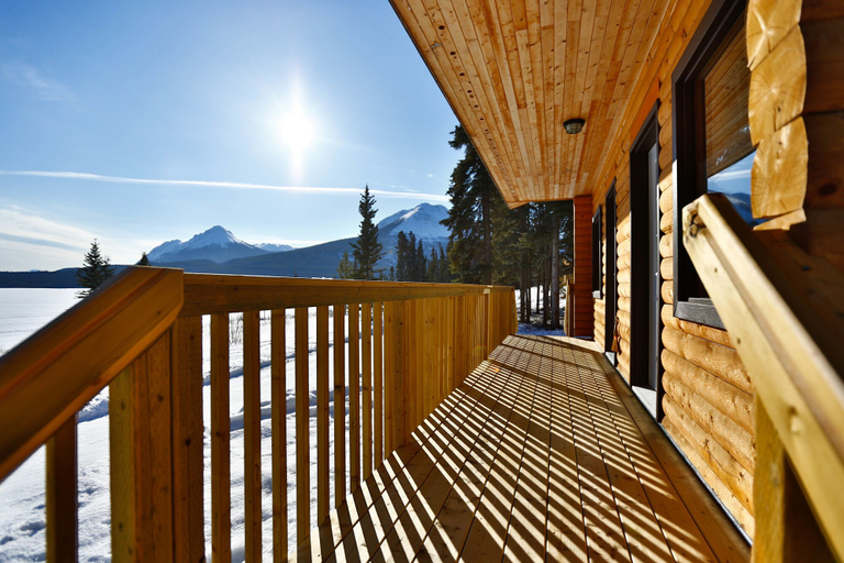 Others 4, Southern Lakes Resort, Yukon