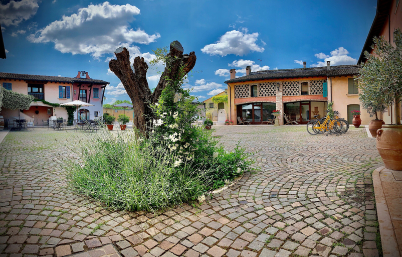 Exterior & Views 2, Corte Uccellanda, Mantua