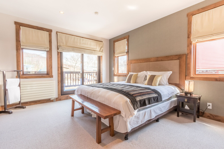 Bedroom 3, Yukimi 1, Kutchan