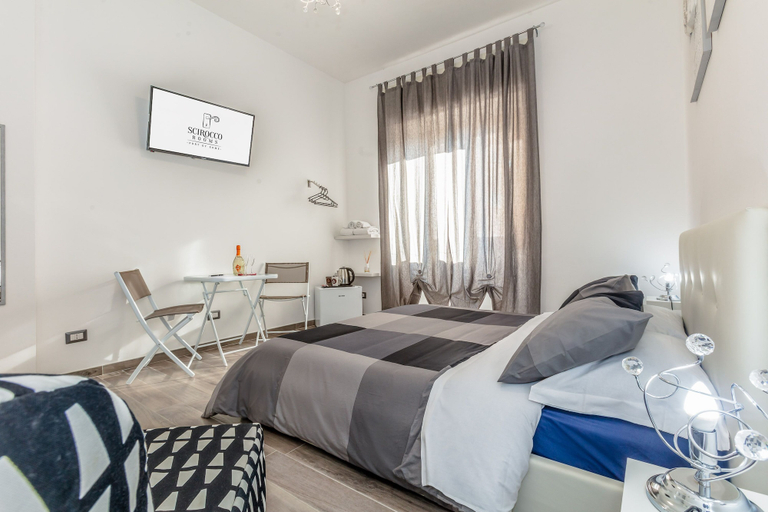 Bedroom 3, Scirocco Rooms, Roma