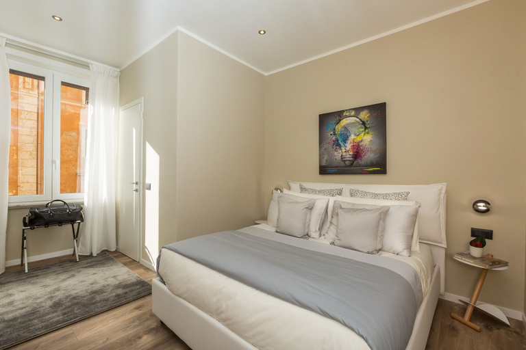 Bedroom 3, 126 Gracchi Suites, Rome