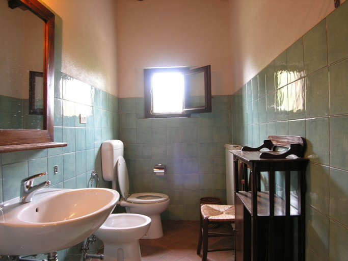 Bathroom 3, Tenuta Monti, Florence
