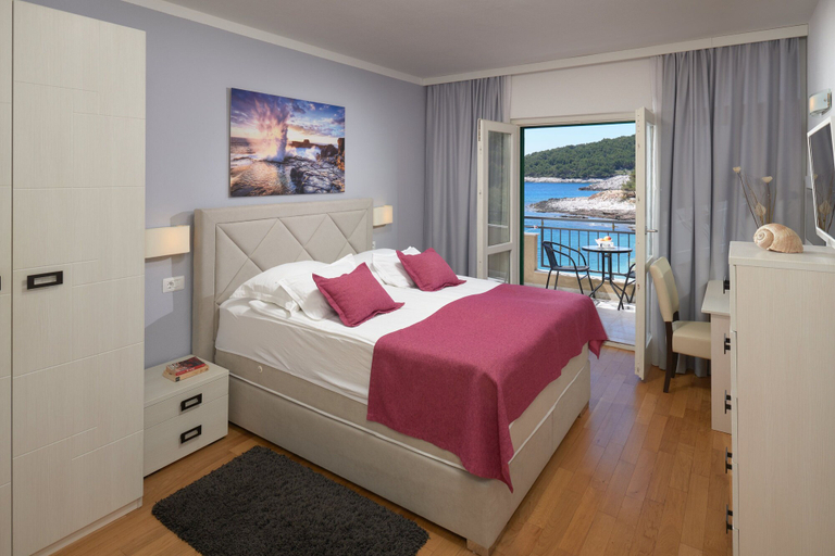 Bedroom 4, Hotel Fortuna, Hvar
