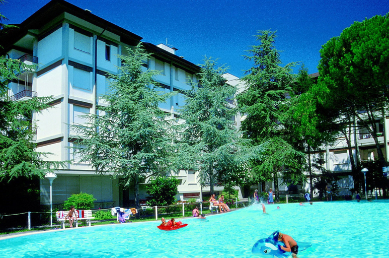 Primary image