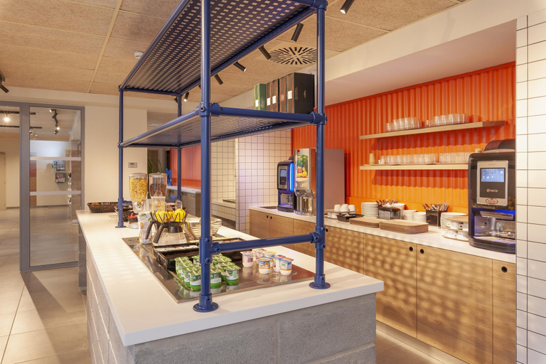 Food & Drinks 5, Ibis Budget Mont De Marsan, Landes