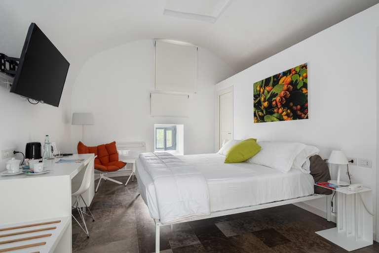 Bedroom 3, Borgo d'Orlando, Messina