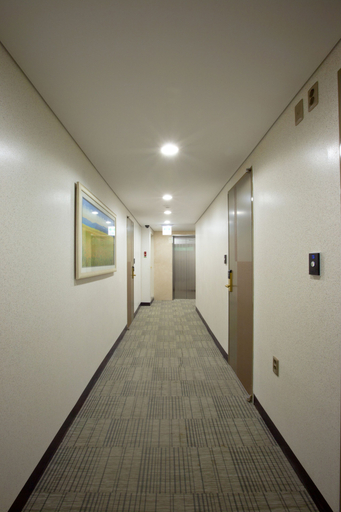 Others 4, Hotel Daewoo Inn, Jung