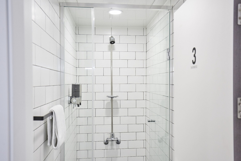 Bathroom 4, THE CAPSULE Myeongdong, Jung