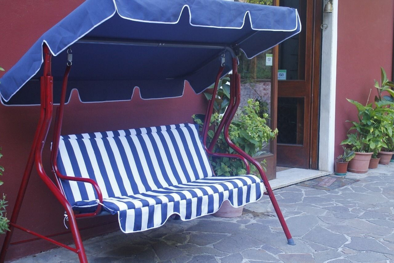 Others 4, La Casina Rossa, Potenza