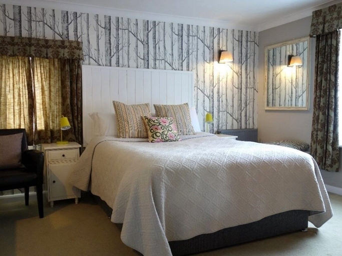 Bedroom 5, The Old Borough Arms, East Sussex