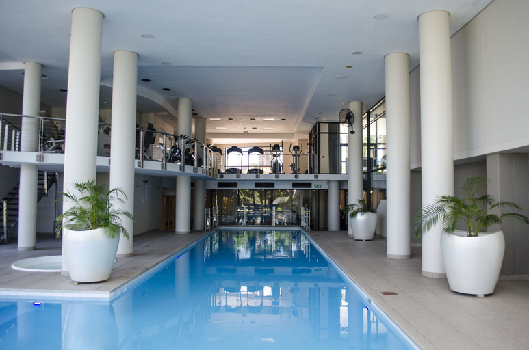 Sport & Beauty 2, Knightsbridge Luxury Apartment, City of Cape Town