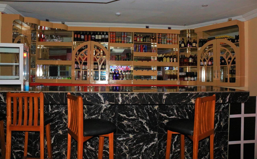 Food & Drinks 4, Resdon Hotel And Suites, Obio/Akp