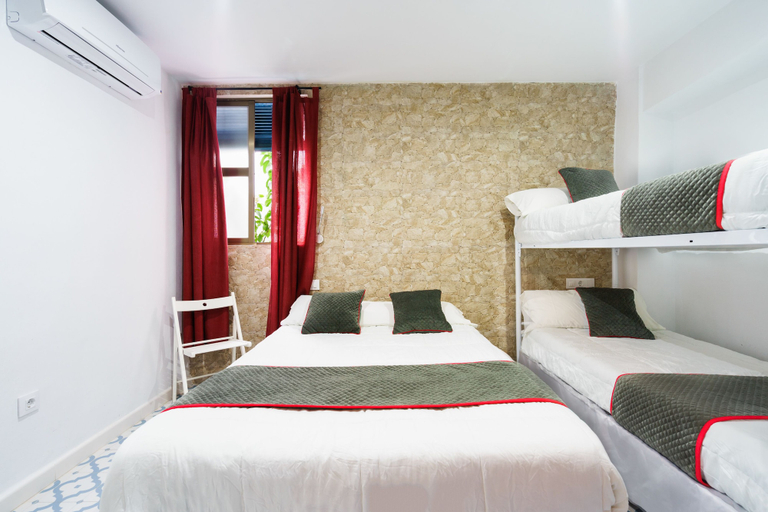 Bedroom 5, Pensión Riad Mediterraneo, Cádiz