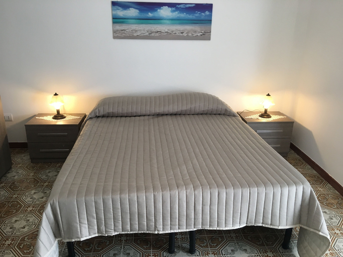 Bedroom 2, Al Chiaro di Luna, Messina