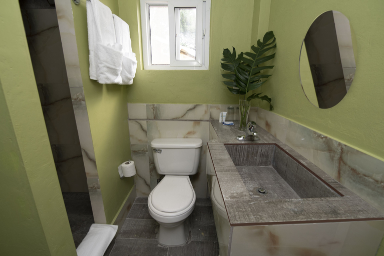 Bathroom 5, Pulse Rooms at Trafalgar