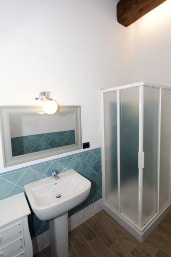 Bathroom 4, Agriturismo Due Comuni, Pisa