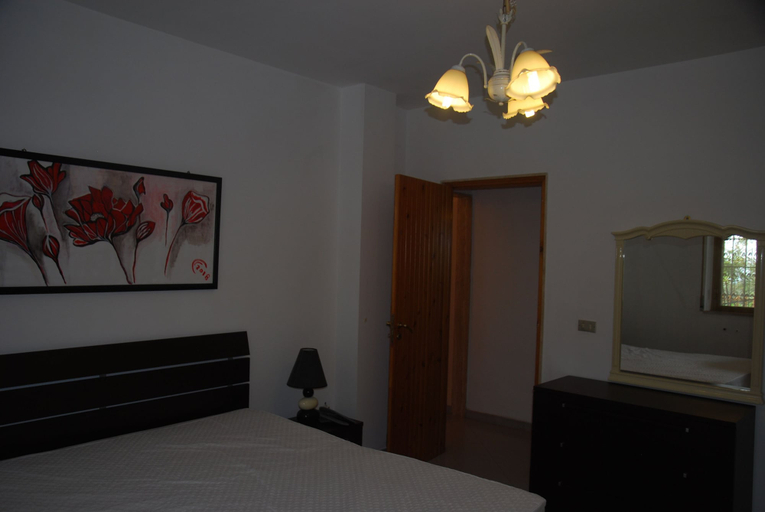 Bedroom 3, Polignano ai due capperi, Bari