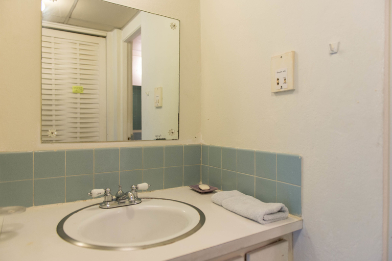 Bathroom 4, Baywatch Beach at Montego Bay Club