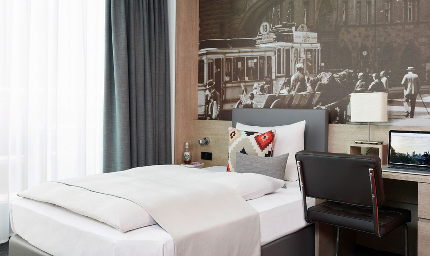 Bedroom 4, Living Hotel Frankfurt, Frankfurt am Main