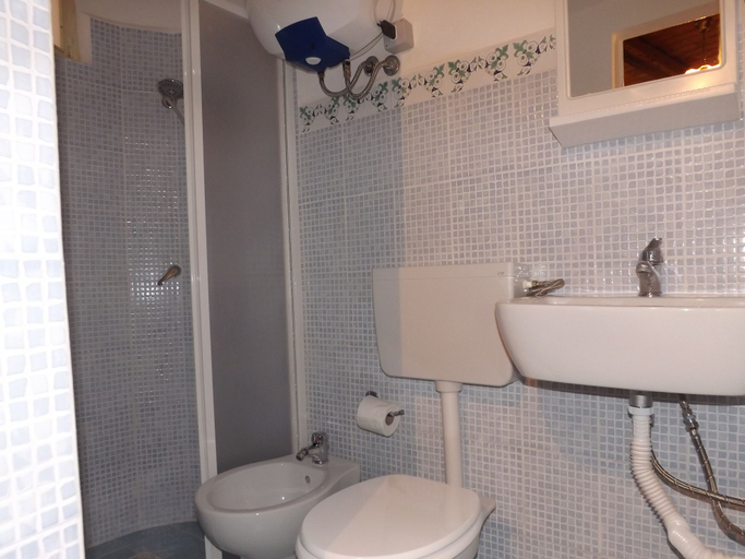 Bathroom, Albergo Diffuso Borgo Santa Caterina "Quartiere Ebraico", Catania