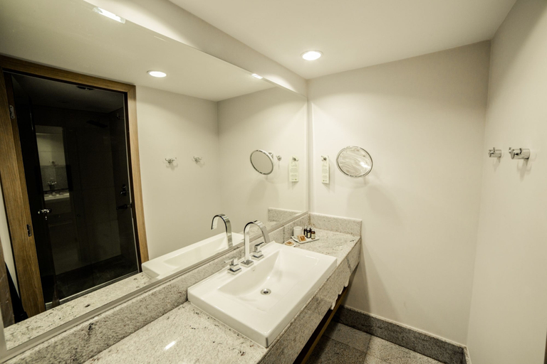 Bathroom 4, Mabu Thermas Grand Resort, Foz do Iguaçu