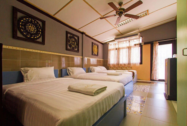 Bedroom 3, Wiang Kum Kam Resort, Saraphi