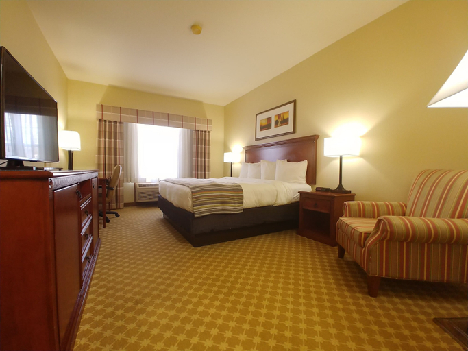 Bedroom 3, Country Inn & Suites by Radisson, Freeport, IL, Stephenson
