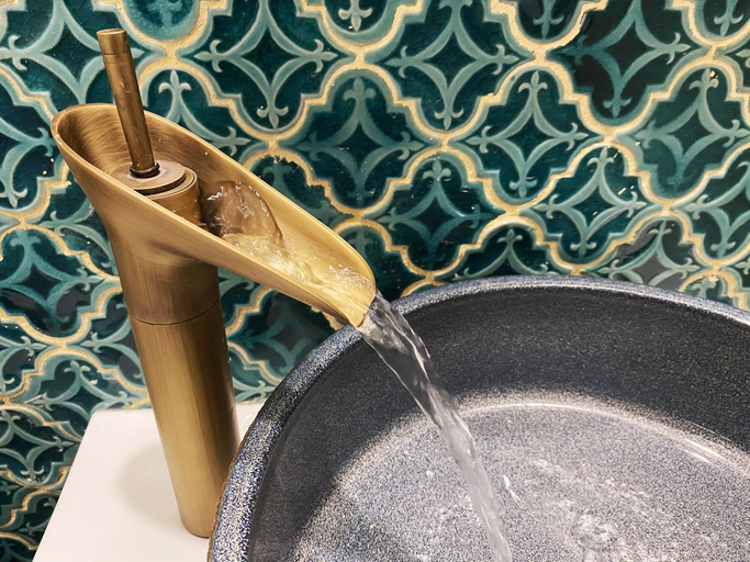 Bathroom 3, Hue Crown Boutique Hotel, Huế