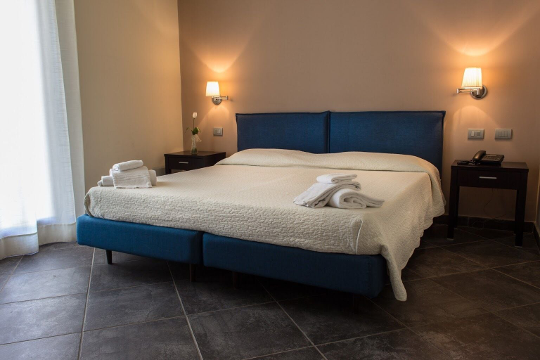 Bedroom 2, Hotel La Cavalera, Syracuse