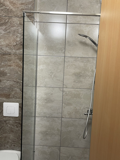Bathroom 5, Hotel Restaurant Villa Romana, Offenbach