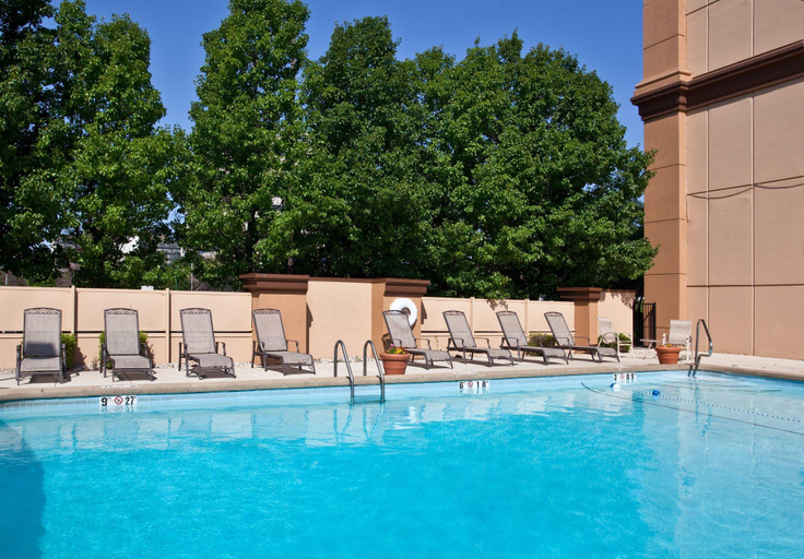 Sport & Beauty 5, Holiday Inn O'Hare Area By IHG, Cook