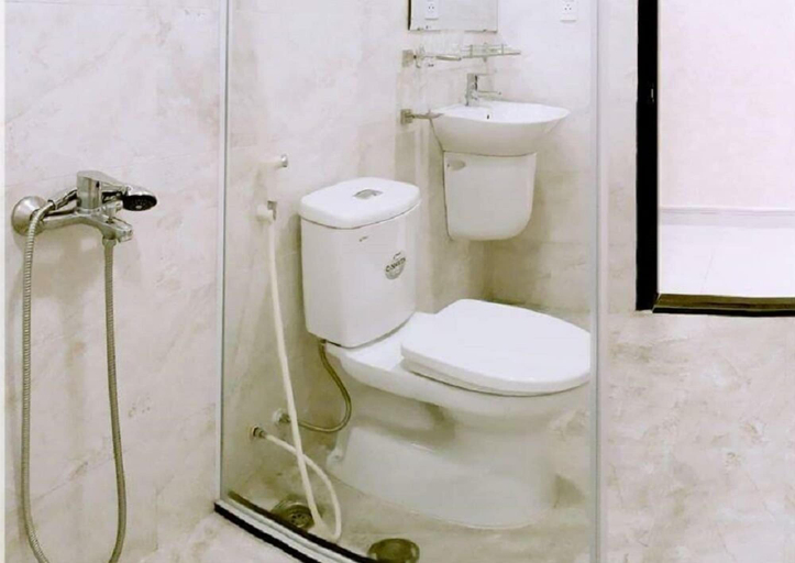 Bathroom, Spacious and Modern II, Tân Bình