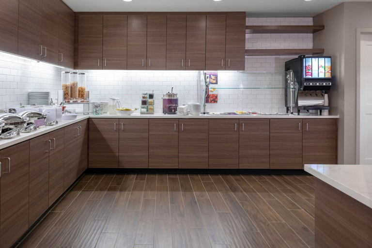 Food & Drinks 5, Residence Inn by Marriott St. Louis West County, Saint Louis